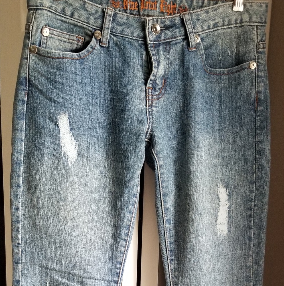 Women's juniors jeans